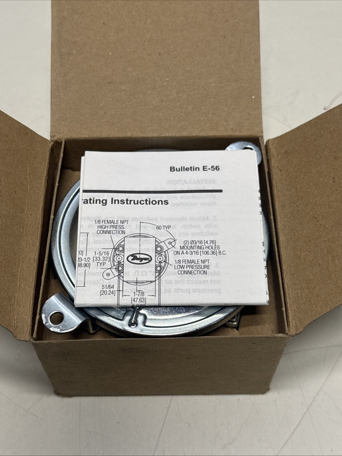 Dwyer 1910-0 Compact Low Differential Pressure Switch