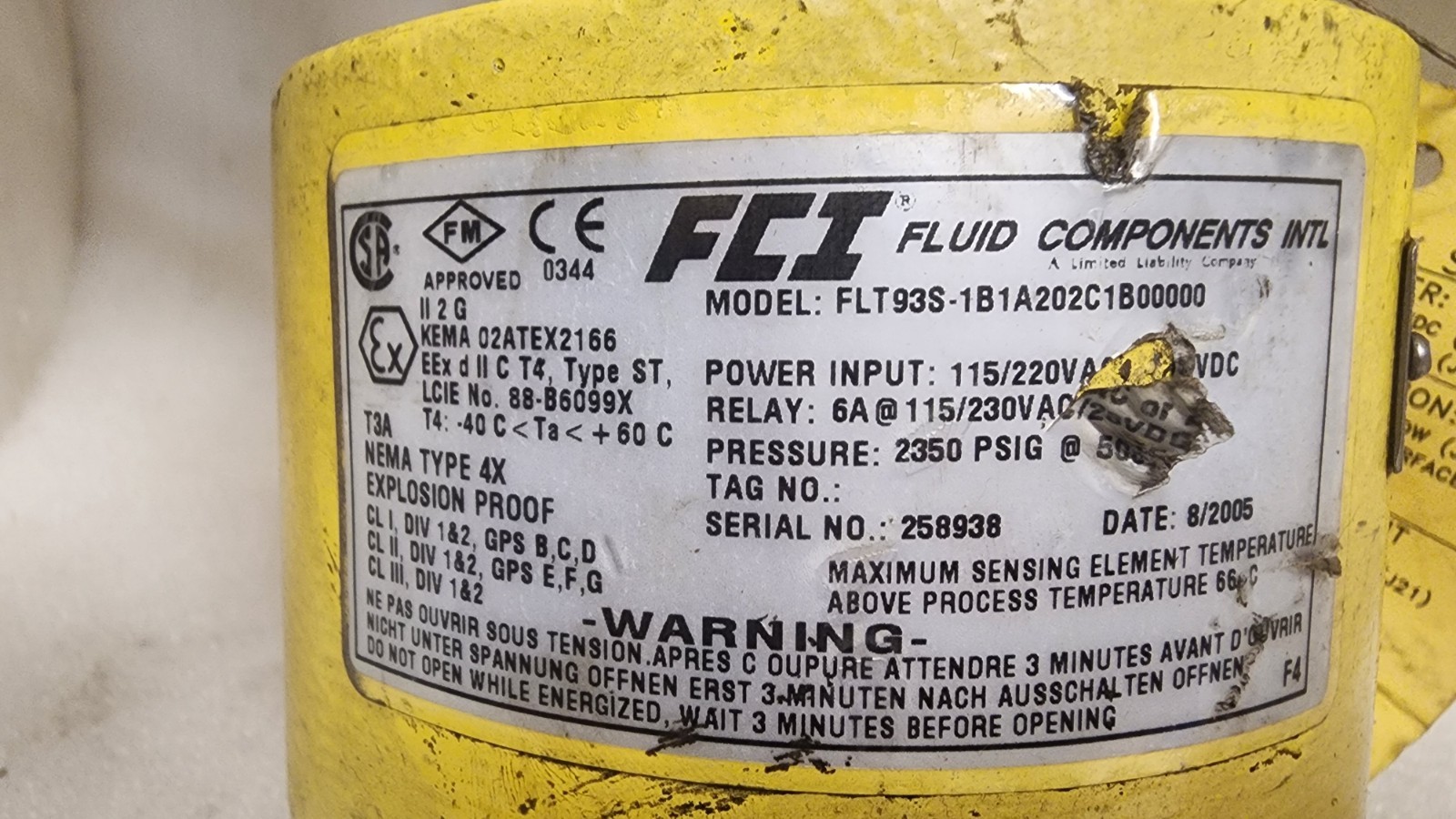 FCI FLT93S-1B1A202C1B00000 115VAC Liquid Flow Quick Ship Fluid Components Intl