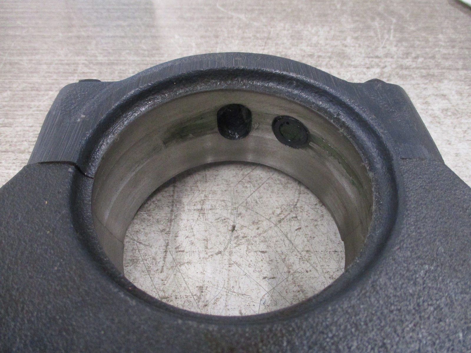 Emerson Morse Seal Master Pillow Block Bearing Housing RPB 203 C2 Size: 2 3/16