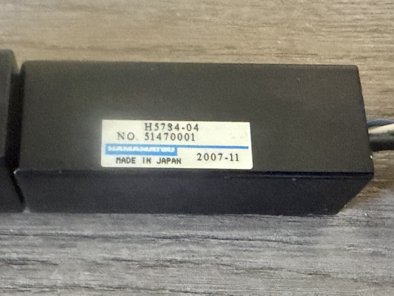 Hamamatsu H5784-04 Photosensor Module (UV to Near IR Range)