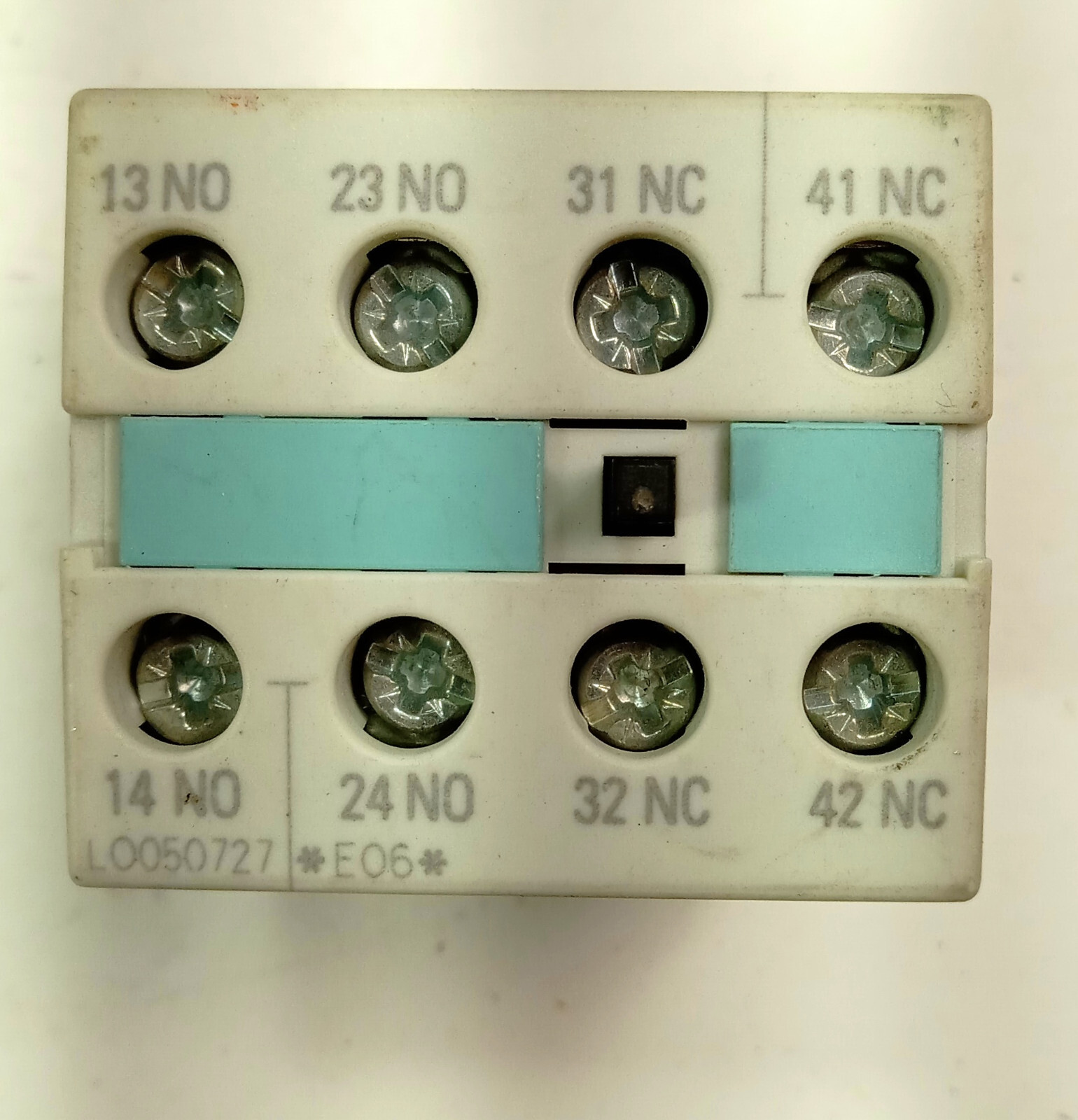 1 USED SIEMENS 3RH1921-1FA22 AUXILIARY CONTACT ***MAKE OFFER***