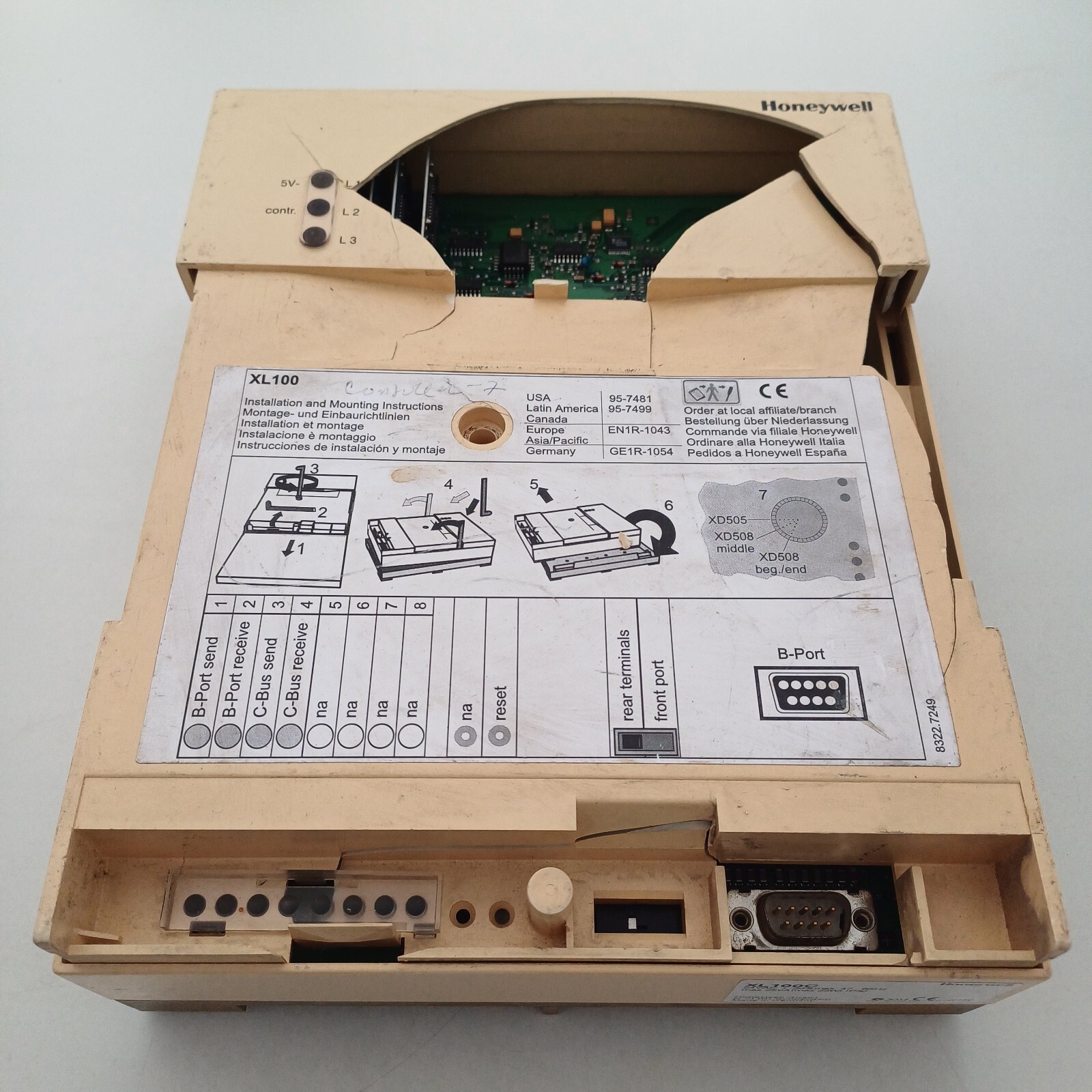 HONEYWELL XL100C EXCEL 100C WITH C-BUS & MODEM INTERFACE GERMANY