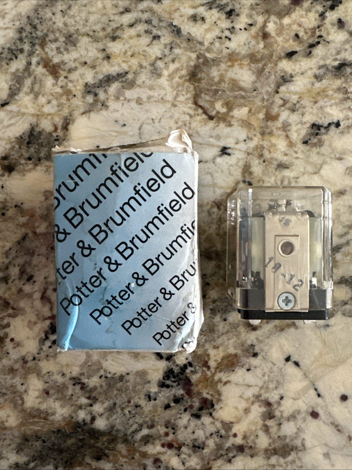 Potter & Brumfield KUMP-11D18-12V DC Relay KUMP-11D18-12VDC NEW + FAST SHIPPING