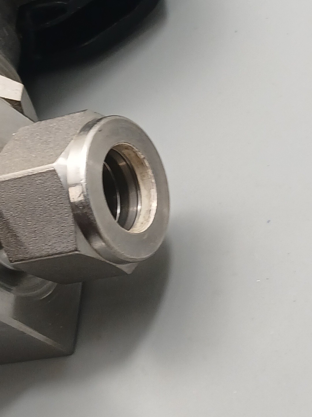 SWAGELOK Ball Valve 1/2″, SS-45S8-LL, new