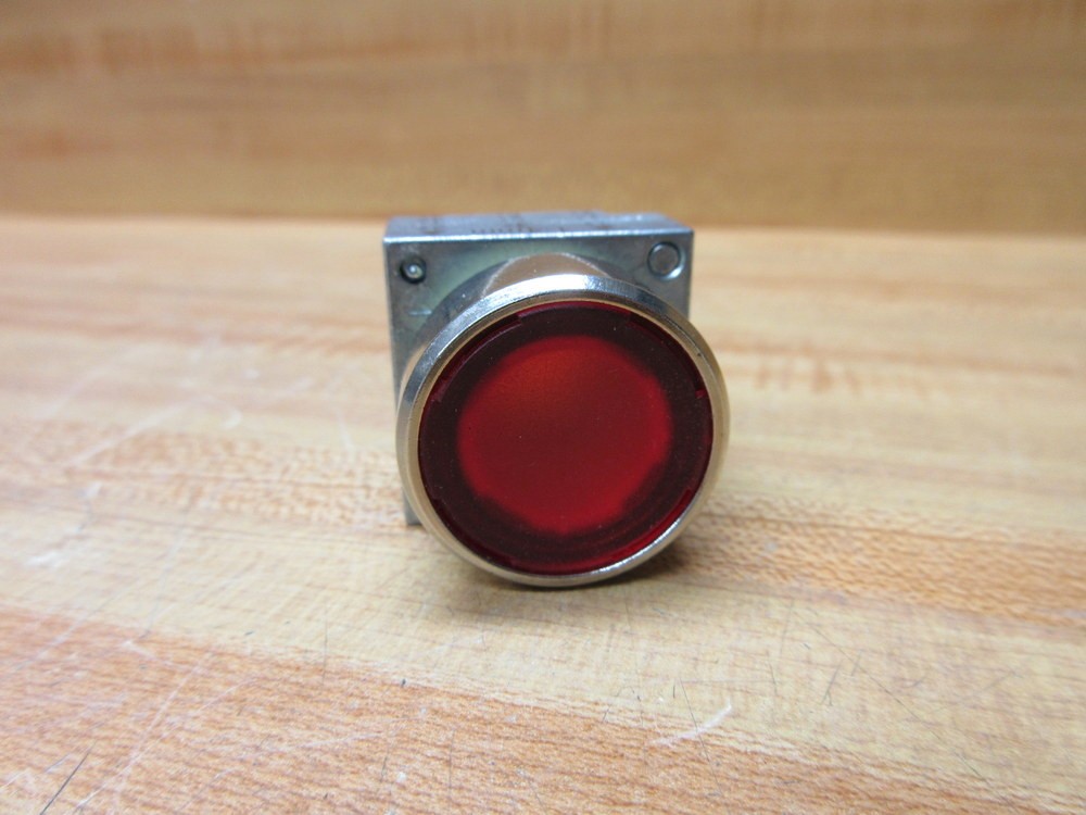 Siemens 3SB3501-0AA21 Furnas Red Push Button