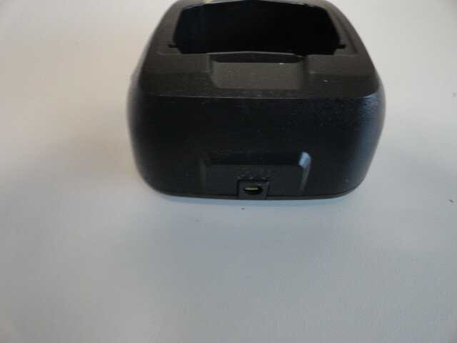 BB5: Lot of 2 Kirisun KBC-31A and KBC-70Q Charging Cradle Only