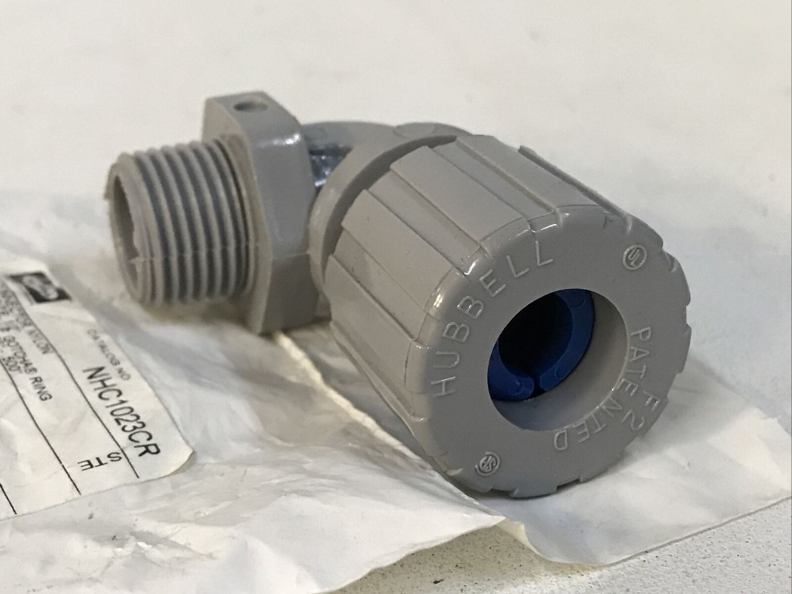 HUBBELL NHC1023CR 1/2″ NPT .375″-.5” Nylon Cord Connector Blue Gotcha Ring
