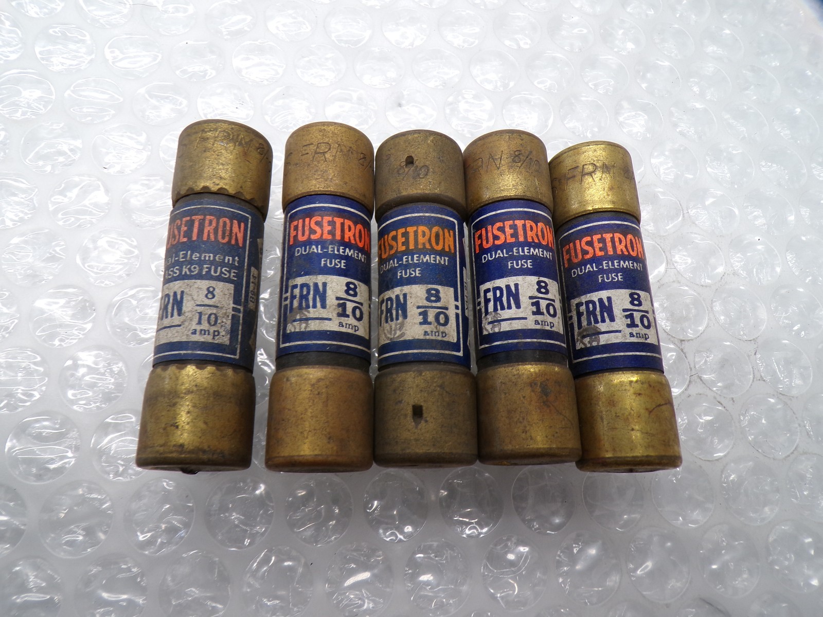 FUSETRON FRN-8/10 FUSE LOT OF 5 NSNP