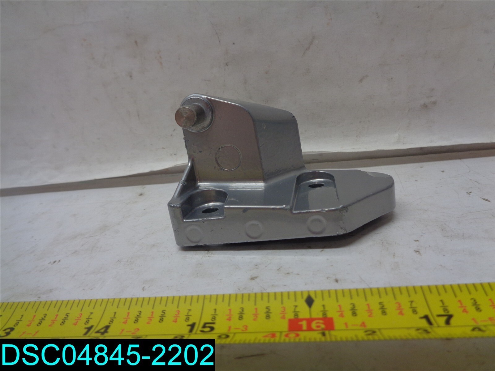 Alliance #568984 HINGE, LOWER FIXED FX180-280 CHROMO