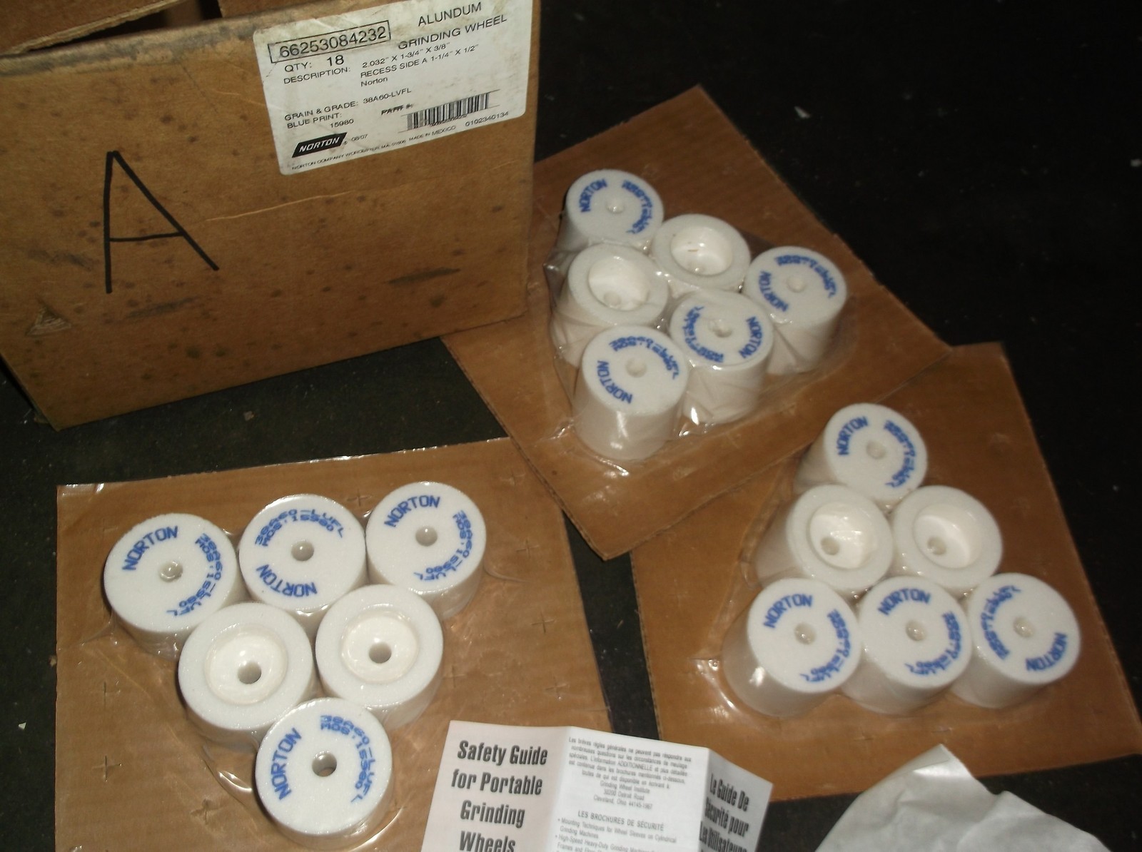 NEW Norton 38A60-LVFL Abrasive Grinding wheels 15980 2.032X1-3/4×1/2″, Lot of 18