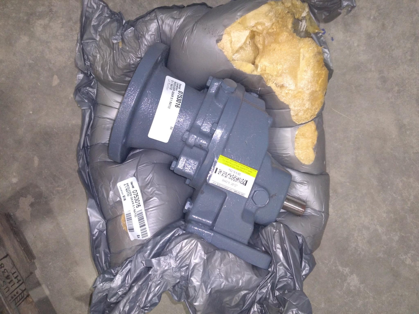 REDUCER GEAR 5:1 RATIO 0753016 RIGHT ANGLE FB2 F82 B5.85 B5.B5