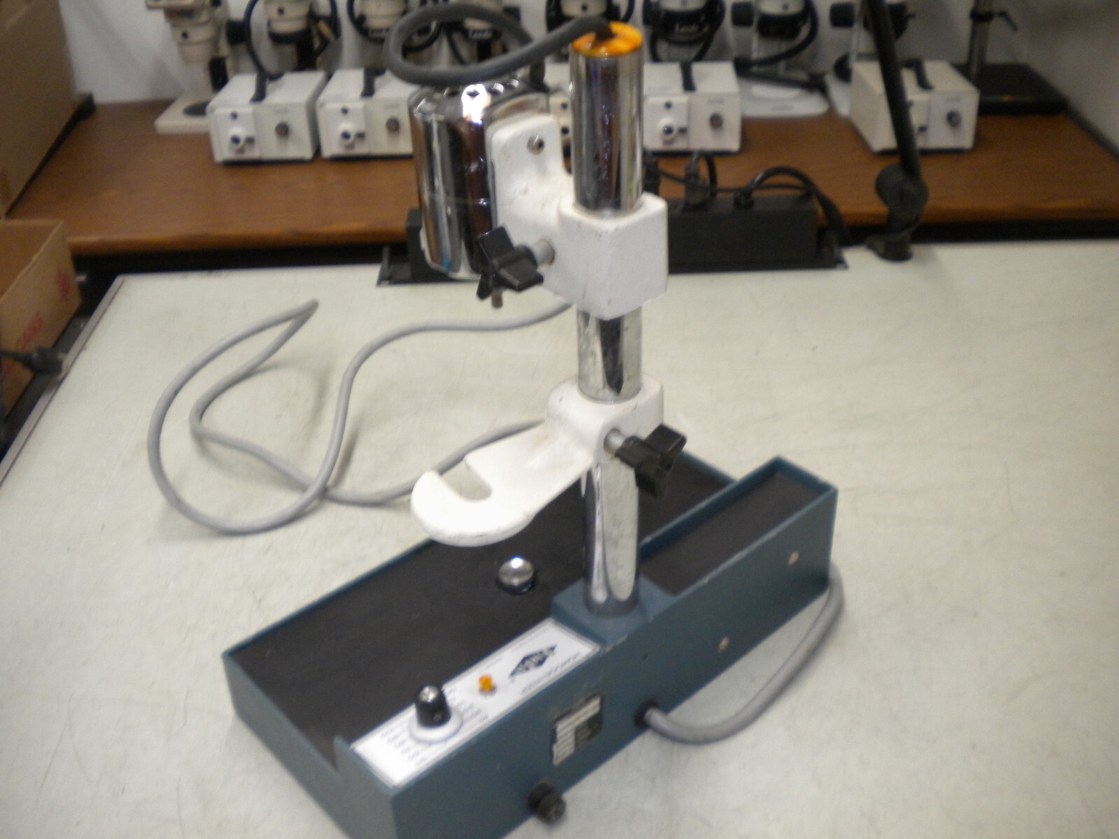 Virtis 7-109-AF Homogenizer – Powers up as Shown – Goes up to full speed