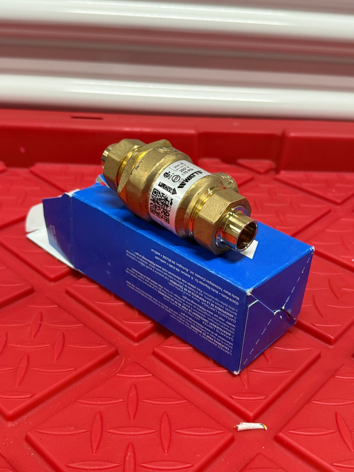 Watts 1/2in Dual Check Valve 9DS-M3 Non-Potable Atmospheric Vent Brass Sweat