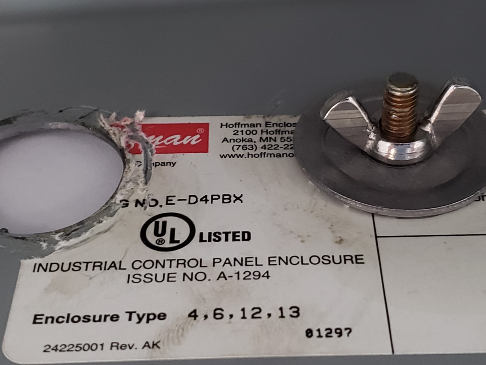HOFFMAN E-D4PBX CONTROL PANEL PUSH BUTTON ENCLOSURE METAL 4 UNIT