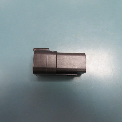 TE / DEUTSCH DT04-6P-E004 Qty of 5 per Lot 6 position Rectangular Connectors