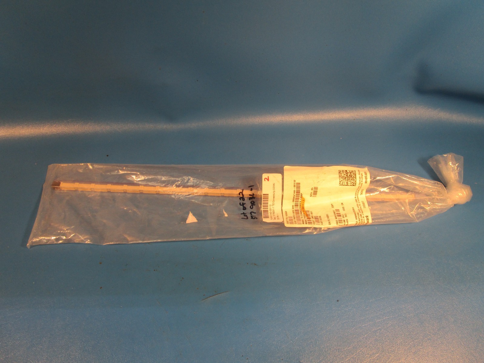 LOT OF 22 TE Connectivity 5179031-1 Free Height Series,0.8mm Pitch 40 Way 2 Row
