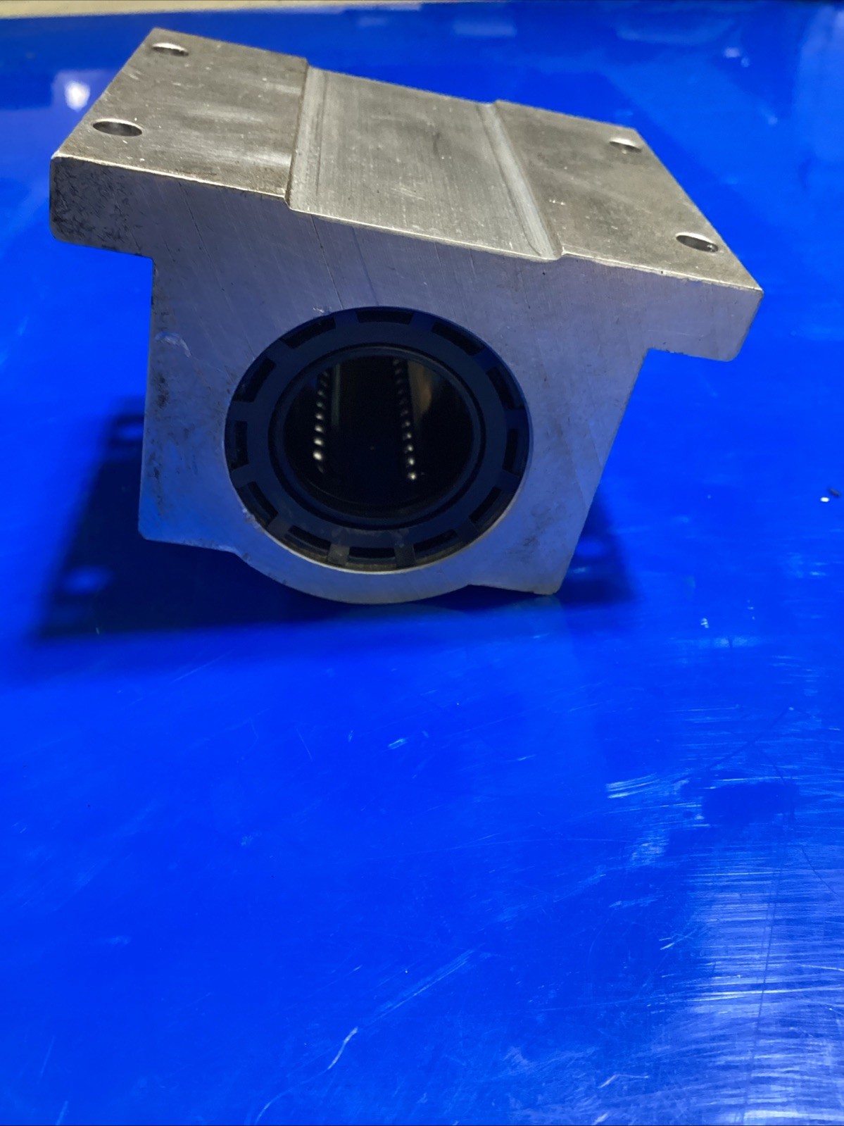 Thompson Super Ball Bushing Linear Bearing Pillow Block SPB16