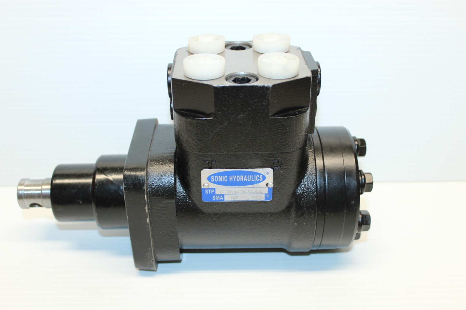 ⭐NEW⭐ Sonic Hydraulics F-763A244-AA Steering Motor for Ford Case