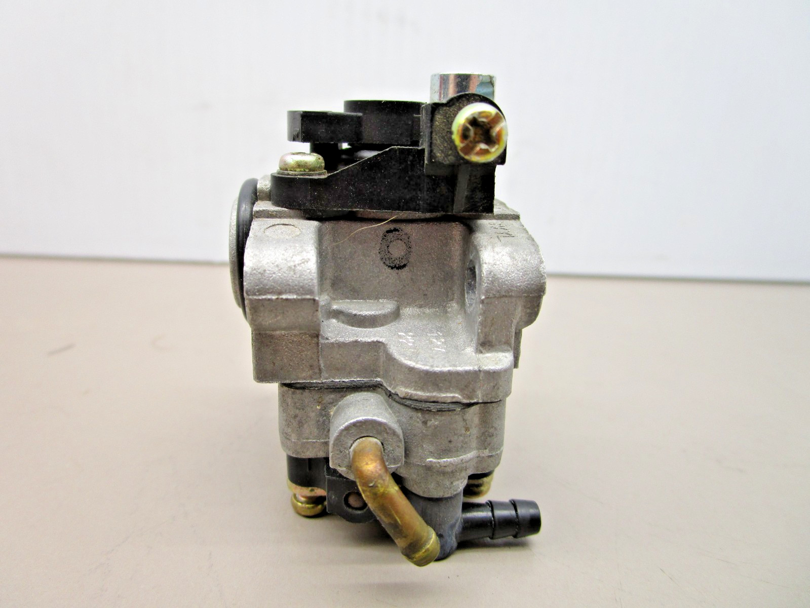 Honda GX31 Engine Carburetor Assembly Walbro WYL 127 16100-ZM5-809