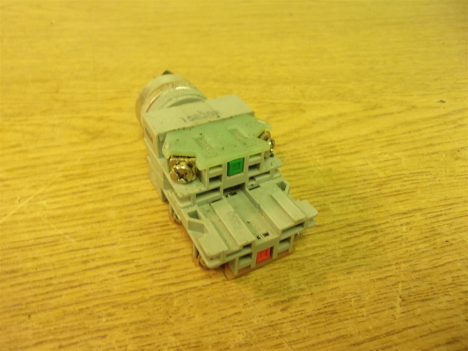 Izumi 41-10569 Switch A5W0201 125V 300V *FREE SHIPPING*