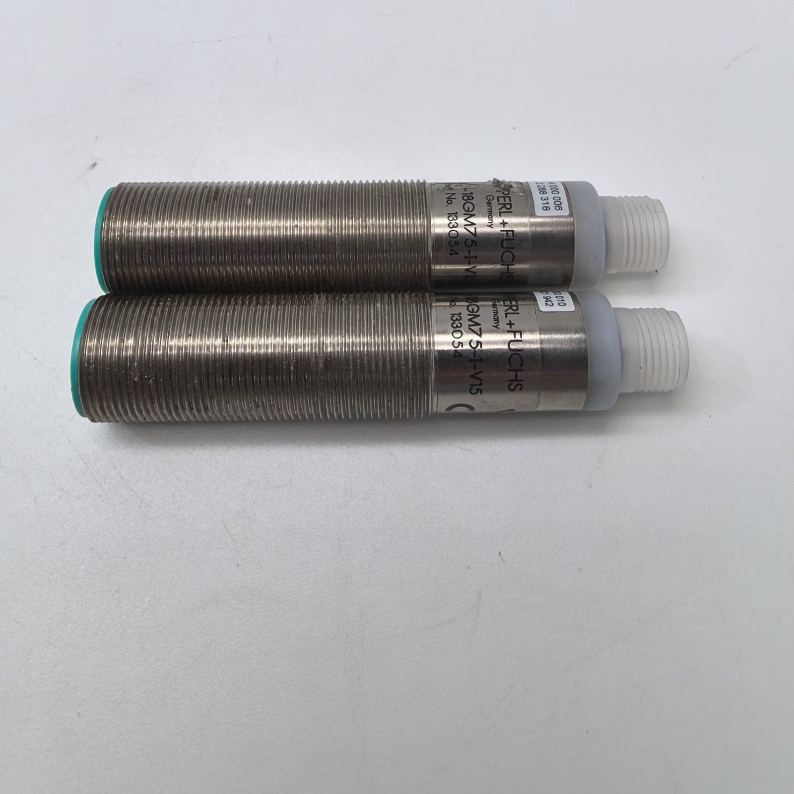 one UB500-18GM75-I-V15 PEPPERL+FUCHS Accept counteroffer