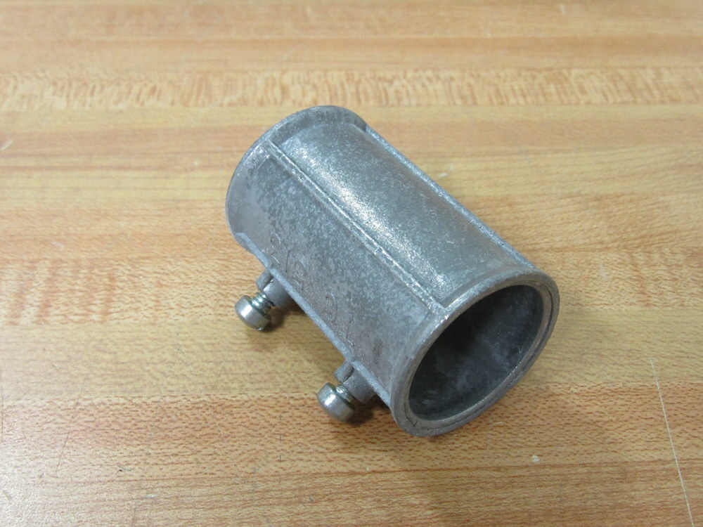 Neer TC-513 1″ Set Screw EMT Coupling TC513 (Pack of 20)