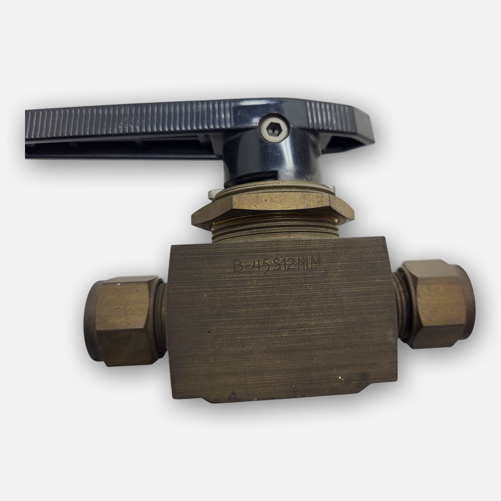 NEW WHITNEY B-45S12MM BALL VALVE 1/2″ BORE