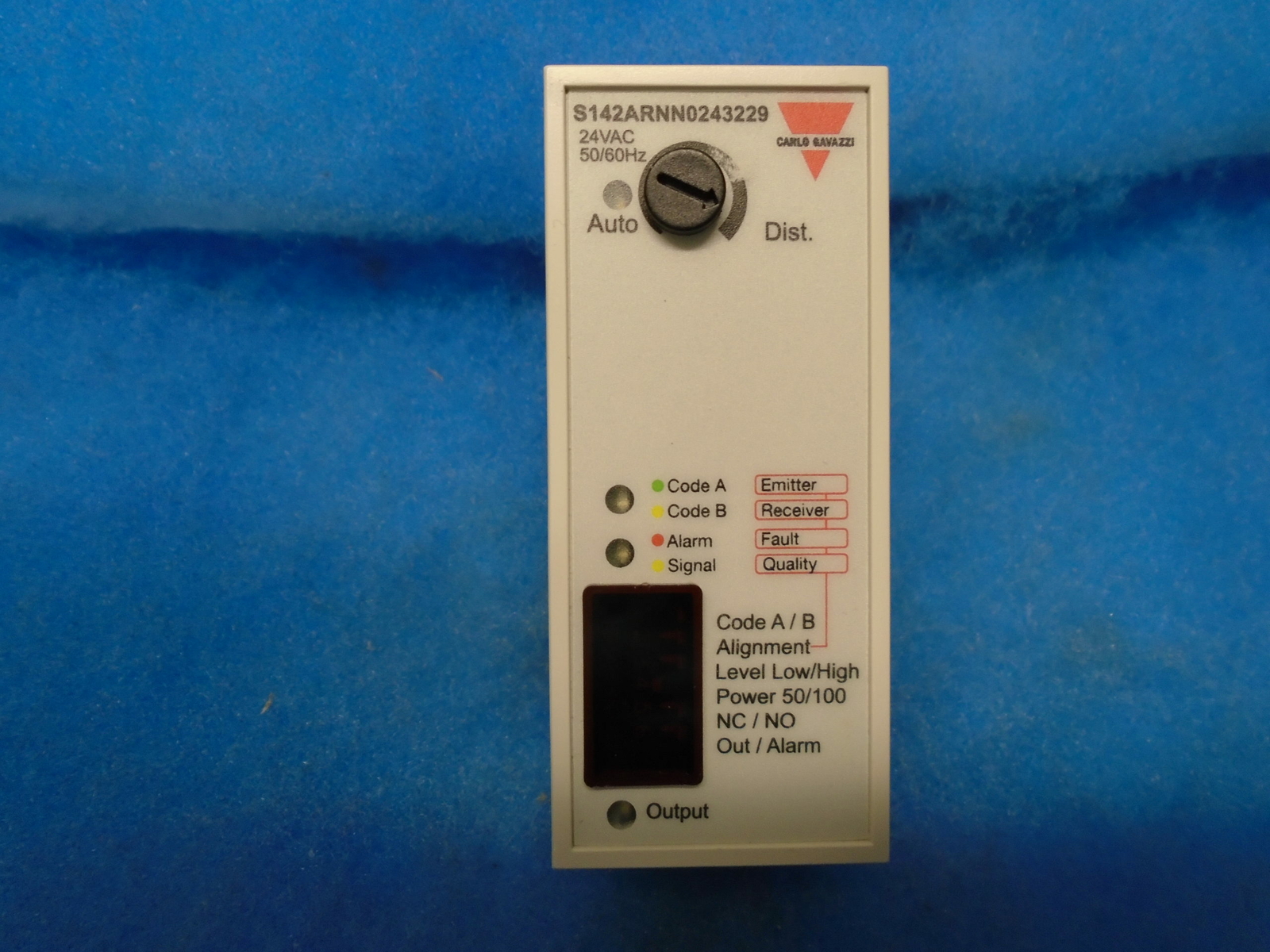 CARLO GAVAZZI S142ARNN024 PHOTOELECTRIC AMPLIFIER 24VAC 50/60HZ 1YR WARRANTY