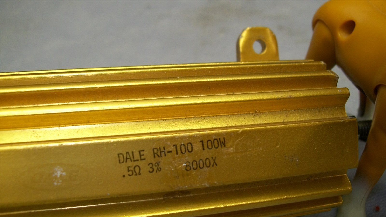 RH-100 Dale-Vishay RH-100 Resistor 100W 3%