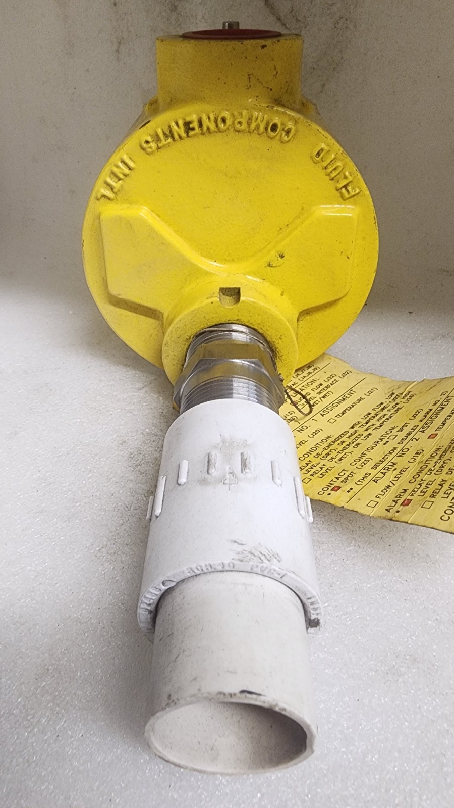 FCI FLT93S-1B1A202C1B00000 115VAC Liquid Flow Quick Ship Fluid Components Intl
