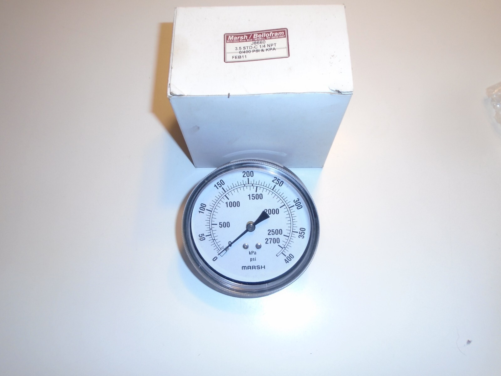 New Marsh / Bellofram J8660 Pressure Gauge (3 1/2″, 1/4 NPT, 0-400 PSI) usa