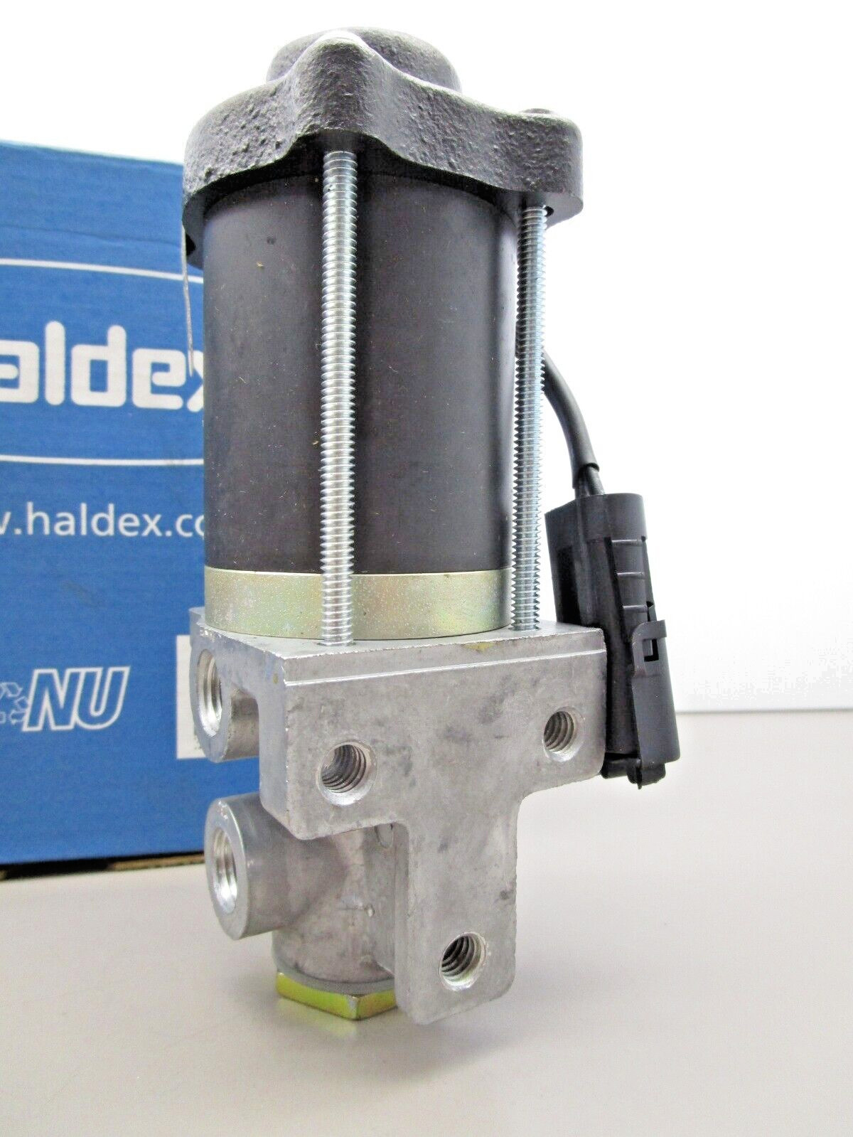 Haldex N-2991K-WP Bus Door Interlock Solenoid Valve 24 volt 1/4″ Ports