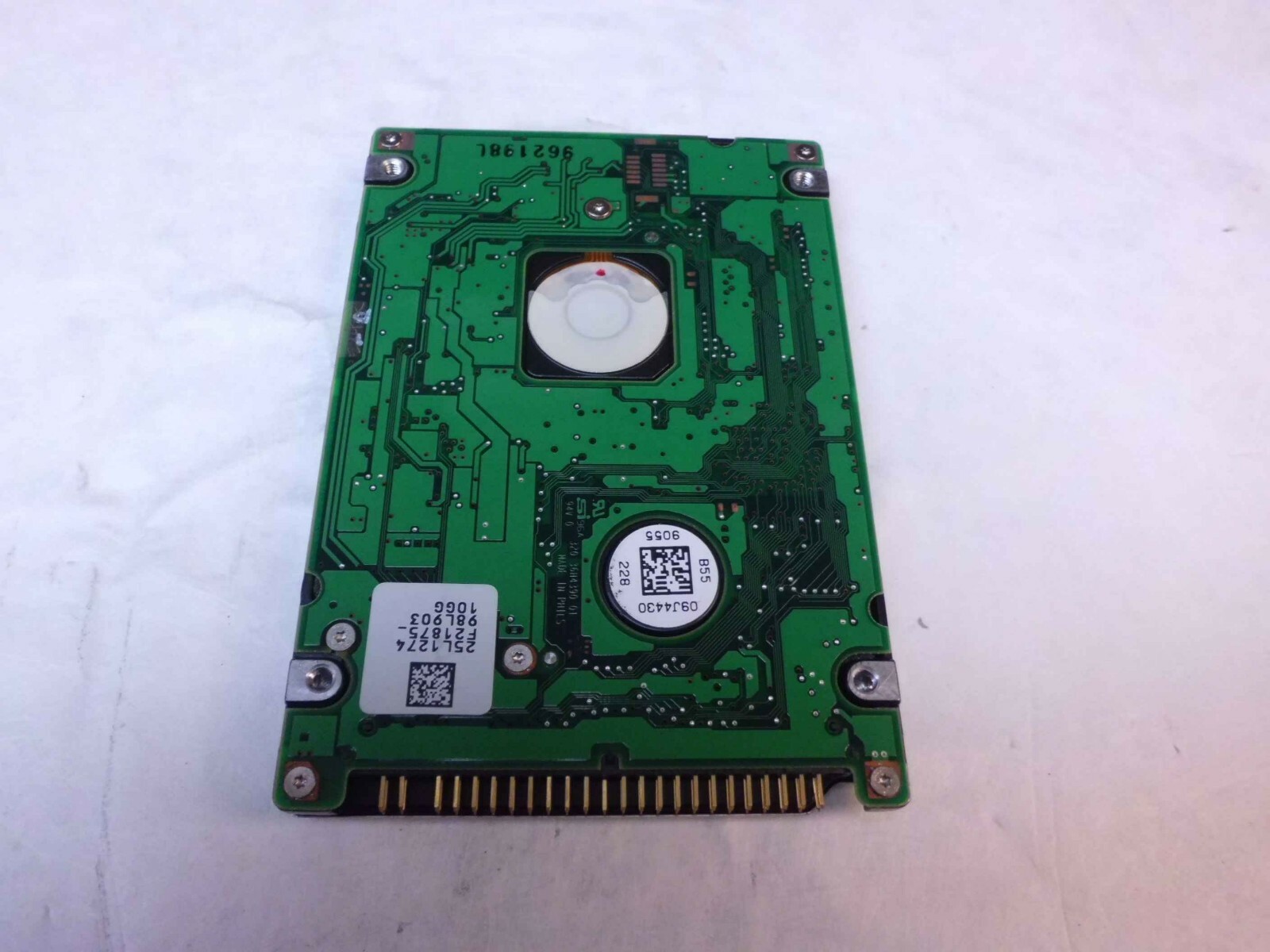 3.25GB 2.5″ IDE HARD DRIVE LAPTOP DKLA-23240 03L5550 IBM TRAVELSTAR 9.5MM TESTED