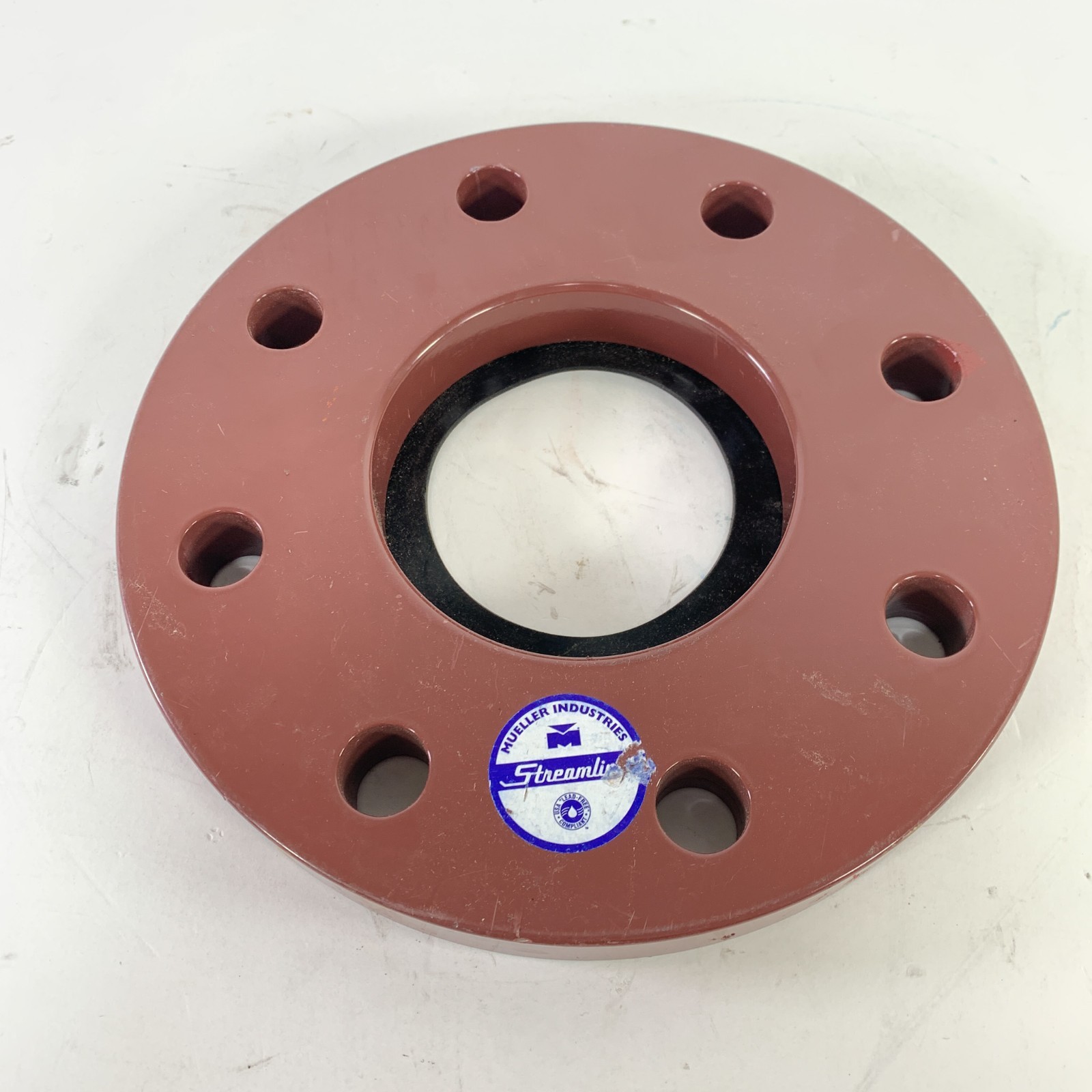 Mueller Streamline 4″ Flange Pipe Mount With Gasket