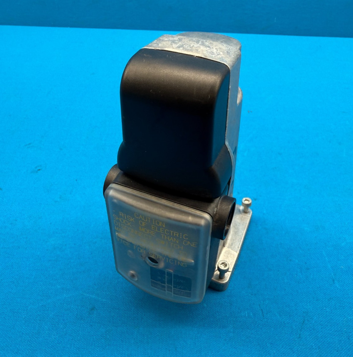 Genuine Siemens SKP15.012U1 110-120V 50/60Hz 13.5VA Gas Valve Actuator