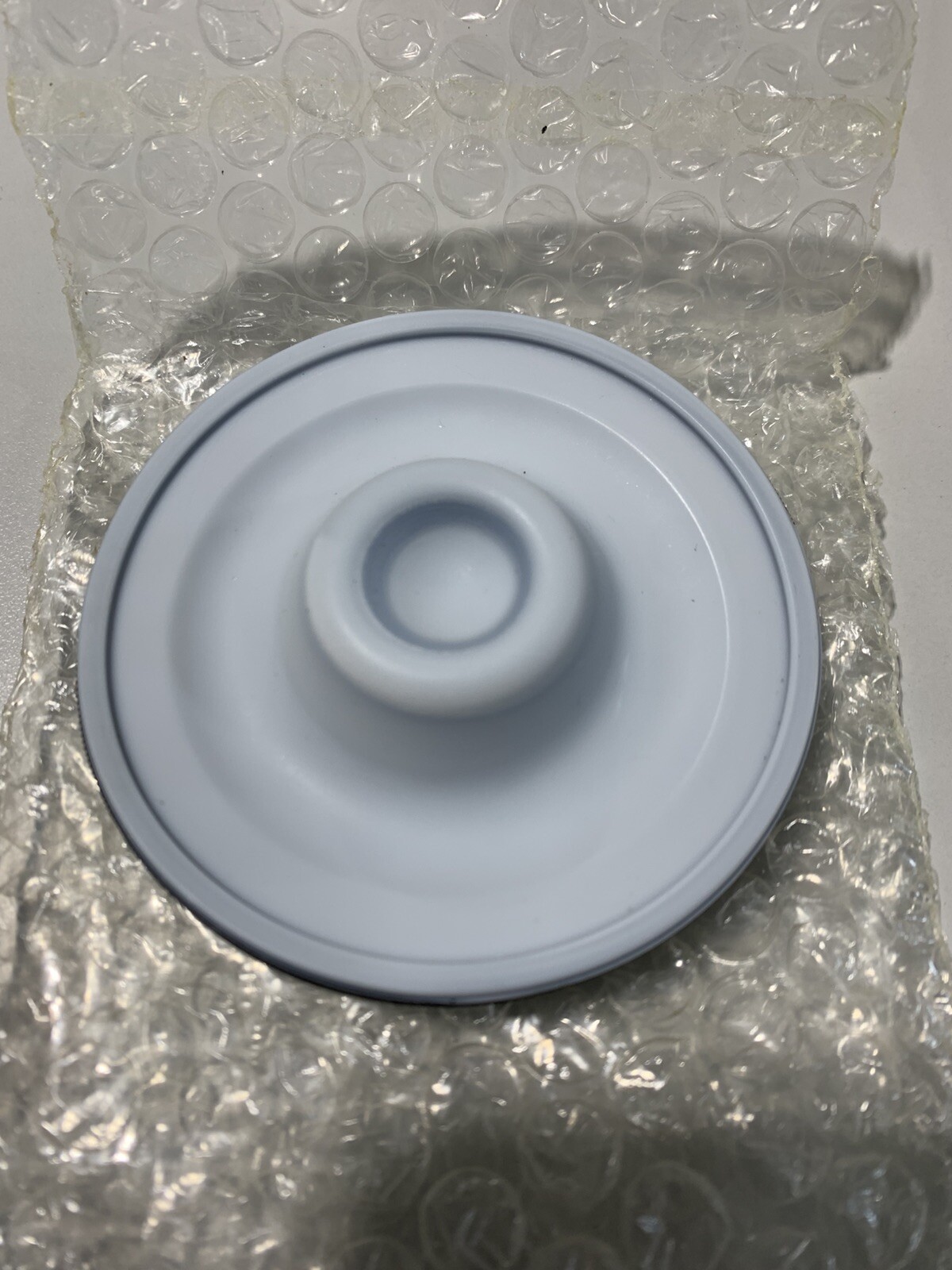 Emerson Baumann 8400 Series Diaphragm Closure Member 82310 3-3/8″ OD *NEW*