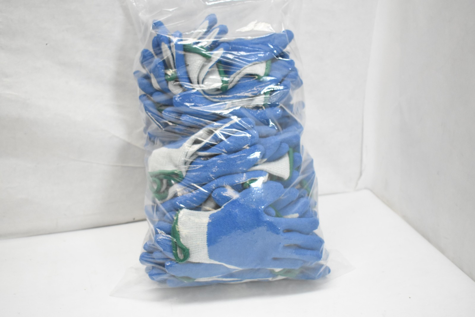 Olympia SI-101 Work Gloves 7/S Small Blue Latex Coated Safety Grip 32 Pairs