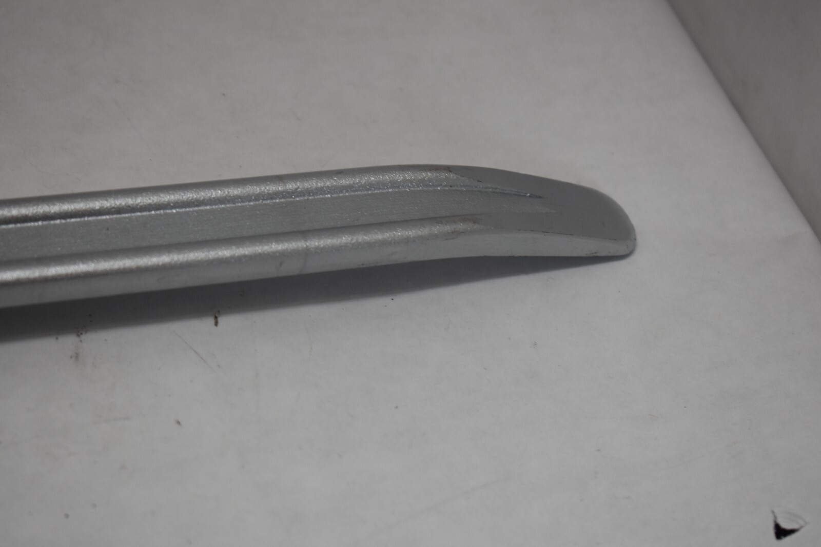 Pittsburgh General Purpose Tire Iron 93230 24″ Forged Steel Chrome Plated Finish