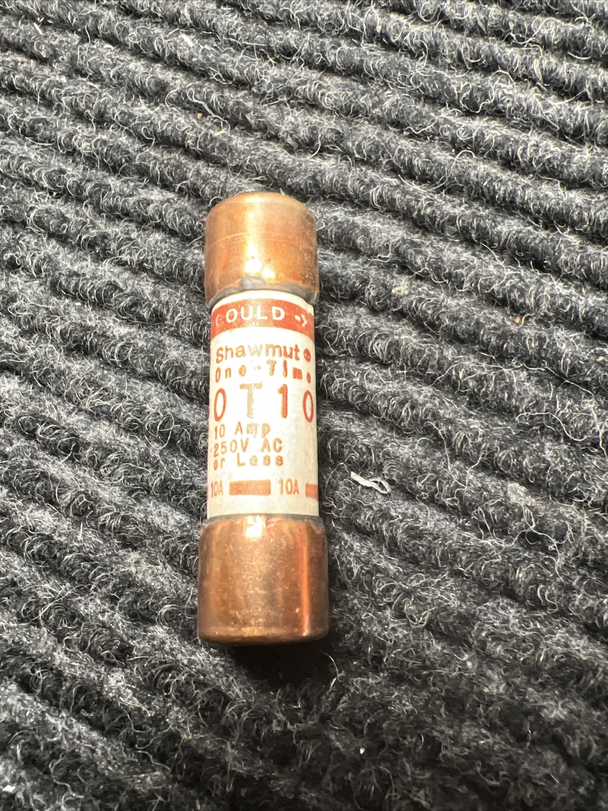 NOS Lot of 3 GOULD SHAWMUT 0T10 10 AMP FUSE
