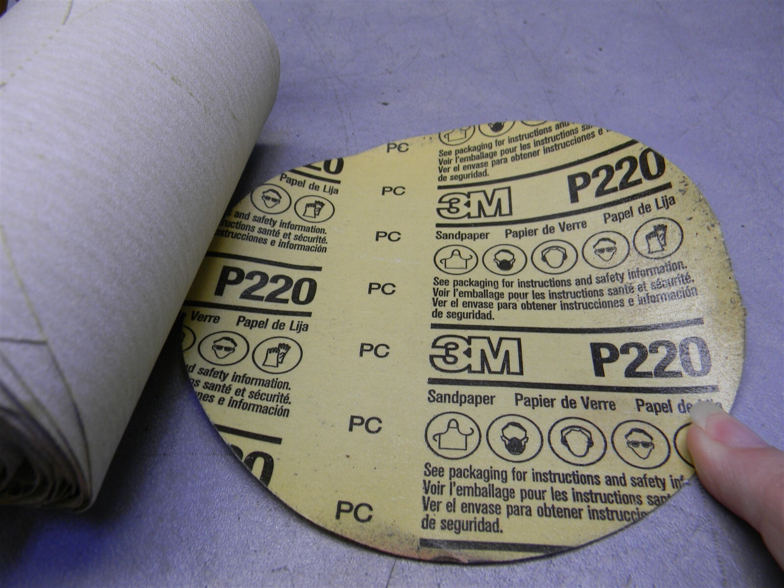 3M P220 Stikit Gold Paper Disc Roll 216U A-Weight
