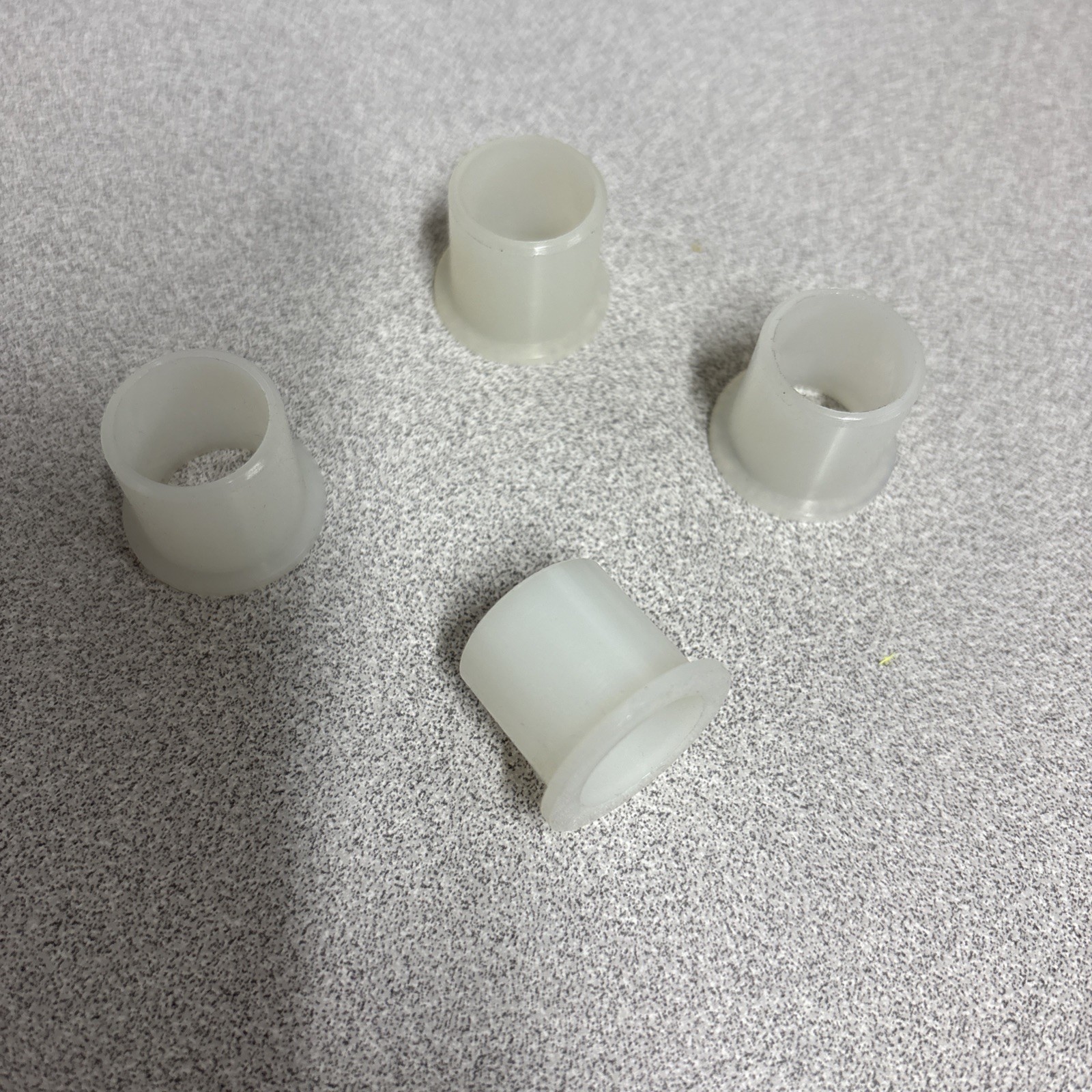 Nylon Flanged Bushings- 5/8″ ID x 3/4″ OD x 3/4″- NF-101212- Lot of 4