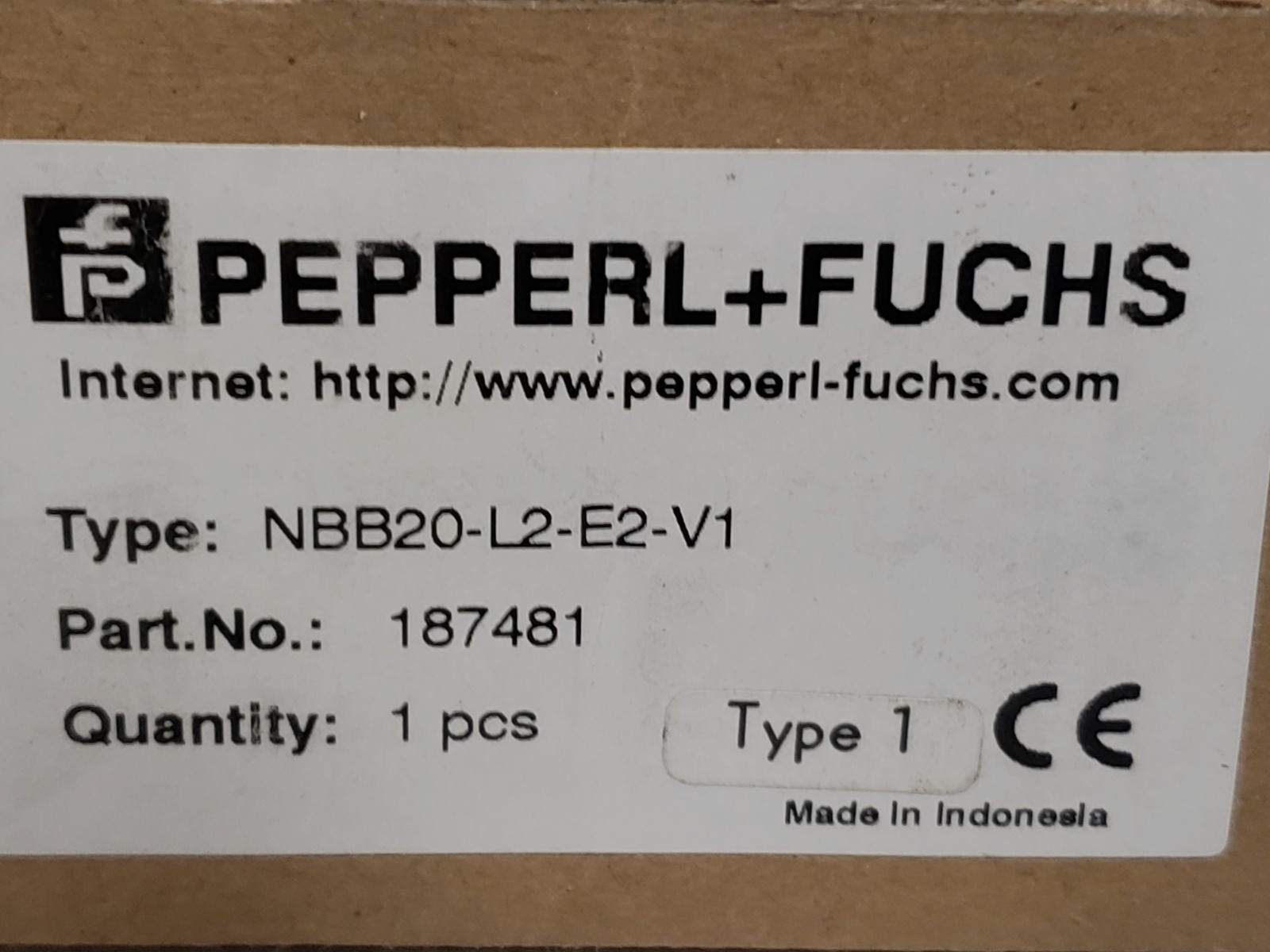PEPPERL+FUCHS NBB20-L2-E2-V1 PROXIMITY SENSOR 3 WIRE PNP N.O. (187481) NIB