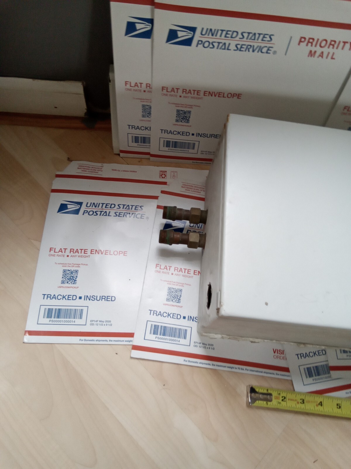 EEMAX EX100T ELECTRIC TANKLESS WATER HEATER USED , T1