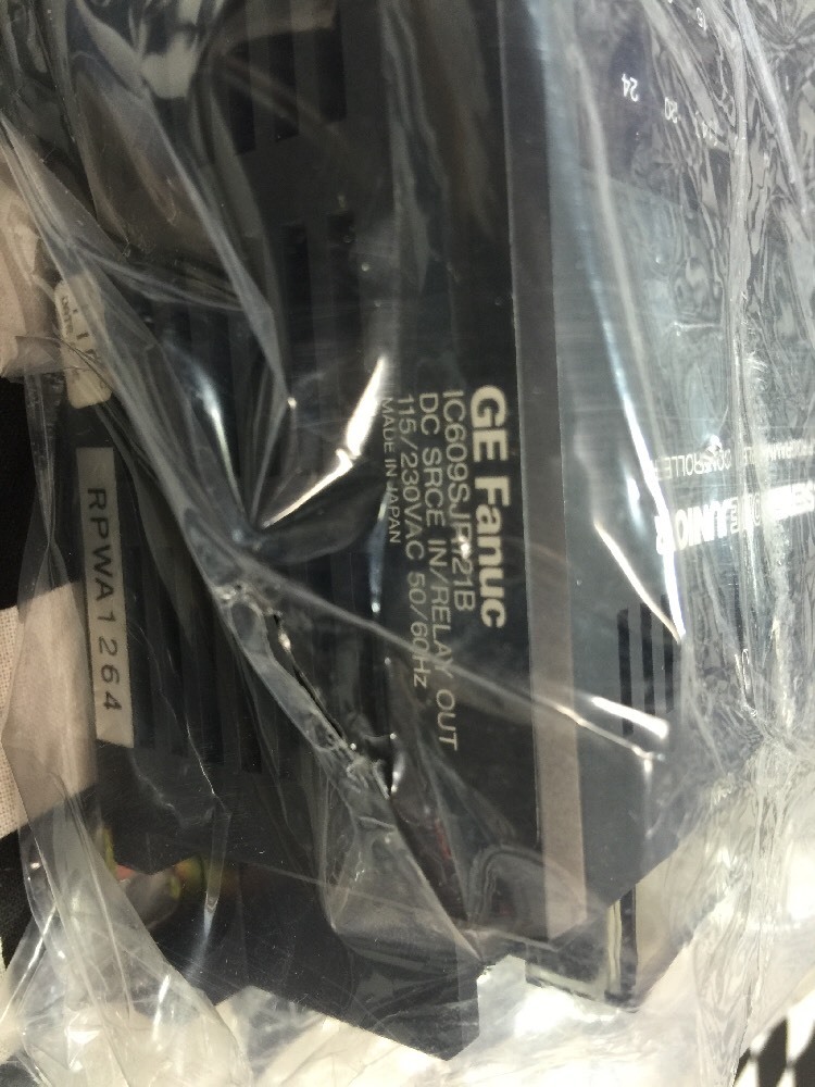 GE Fanuc DC Srce In/relay Out 115V/230V, IC609SJR121B, Shipsameday #1167B