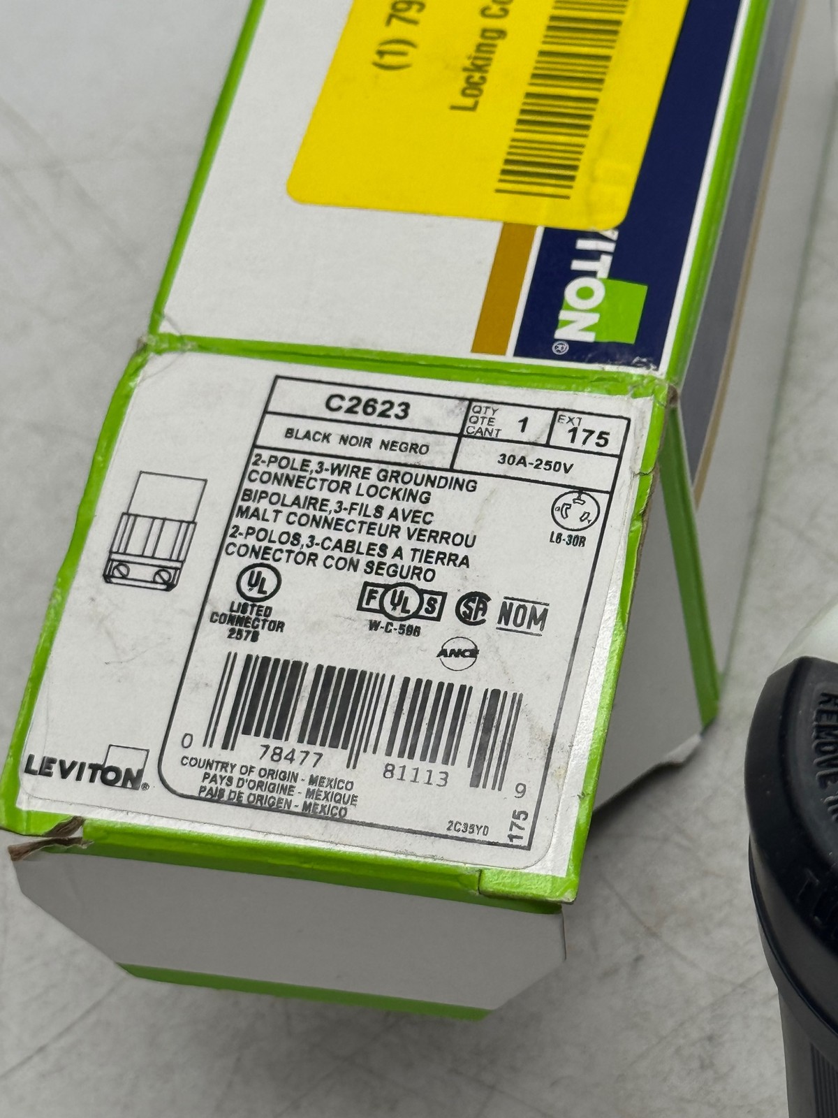 Leviton C2623 Locking Connector 2-Pole 3-Wire Grounding 30A 250V Black L6-30R