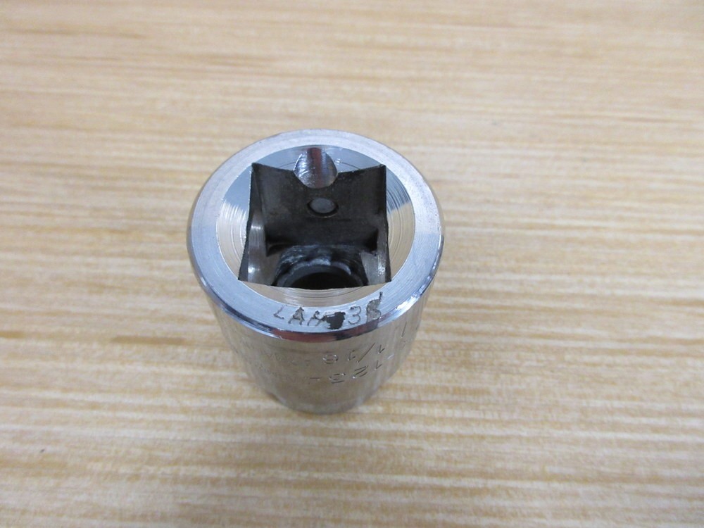 Armstrong X-1234 1-1/16″ Socket X1234