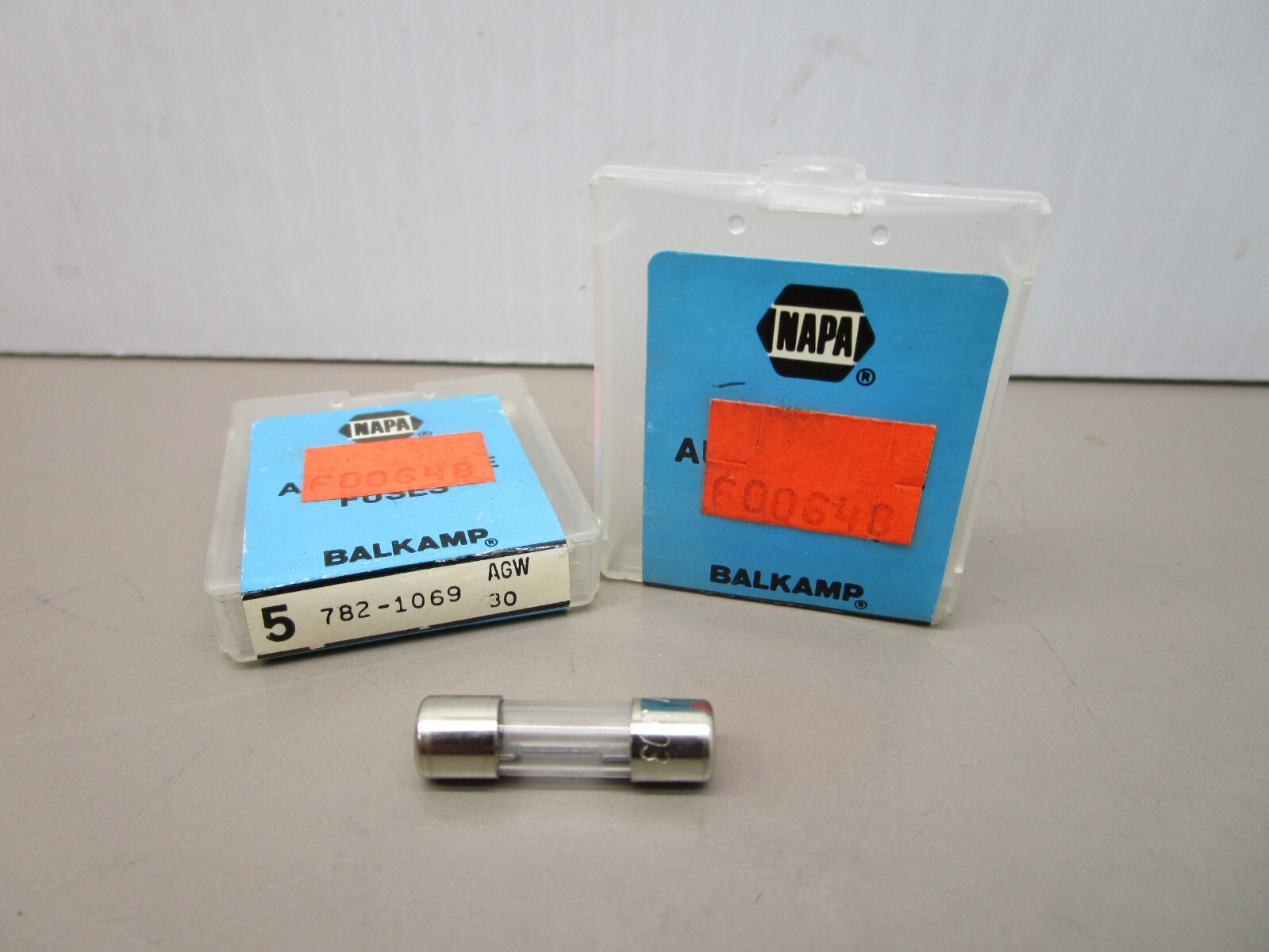 x10 Automotive Fuse Barrel Style AGW30 Fast Acting Glass 30 Amp Rating
