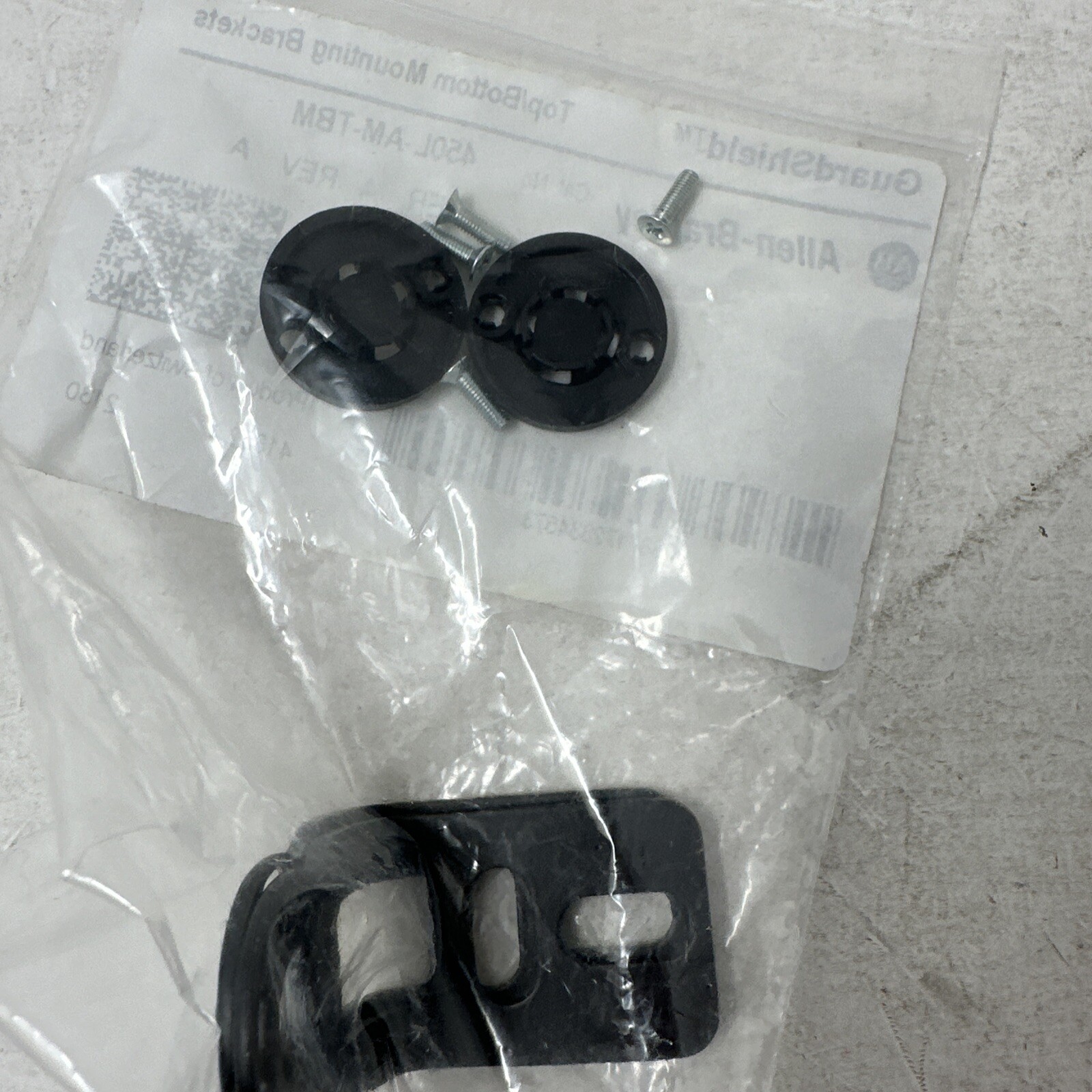 Allen Bradley GuardShield Light Mounting Bracket 450L-AM-TBM – New – BP1