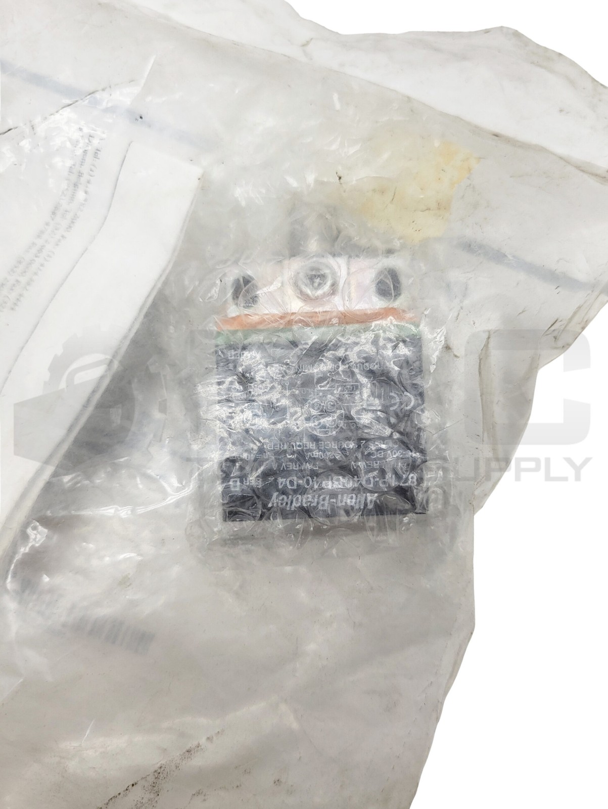 NEW SEALED ALLEN BRADLEY 871P-D40BP40-D4 /B INDUCTIVE PROXIMITY SENSOR