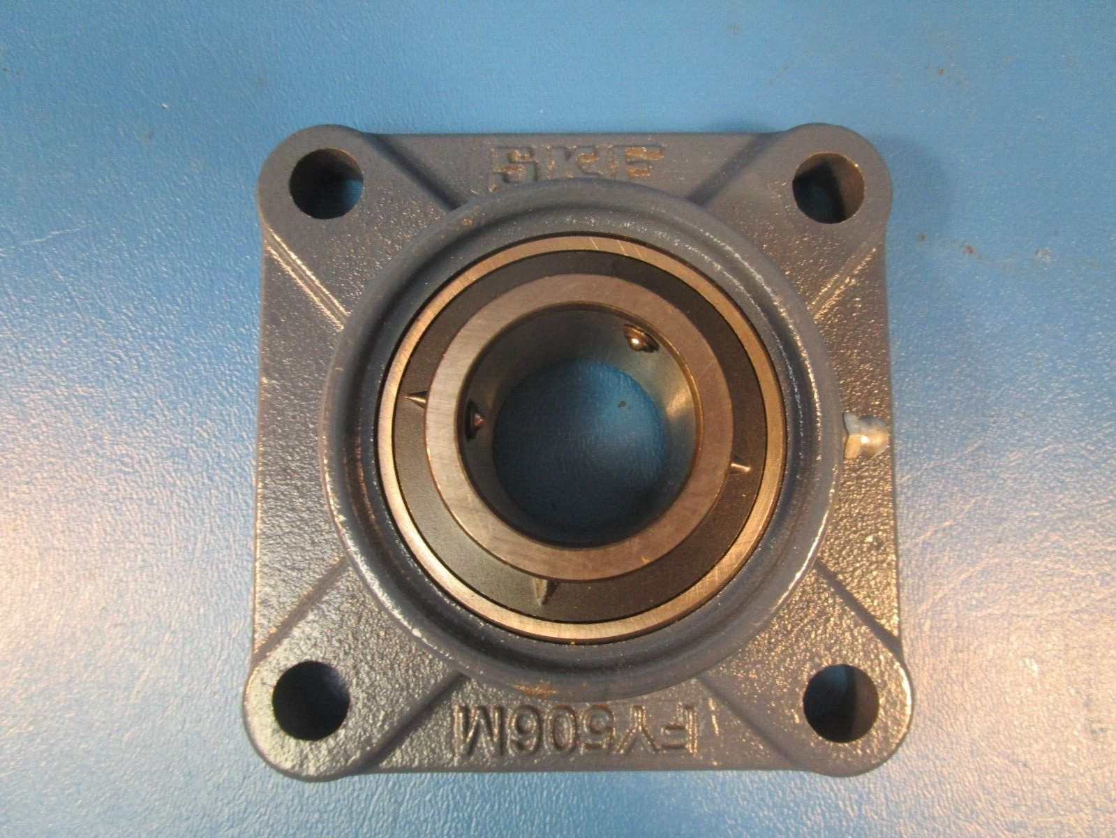 SKF FY30TF, Cast Iron 4-Bolt Ball Bearing Flange Unit, Insert=YAR206 2F